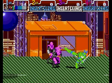 Teenage Mutant Ninja Turtles - Turtles in Time (US 4 Players ver. UAA) screen shot game playing